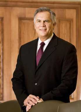 Local biz weathers economy