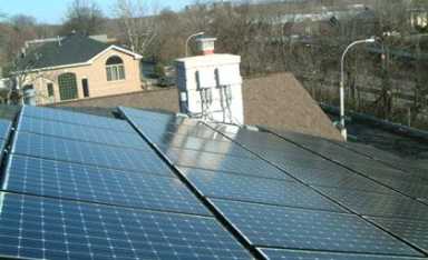Solar power fills man’s home, wallet