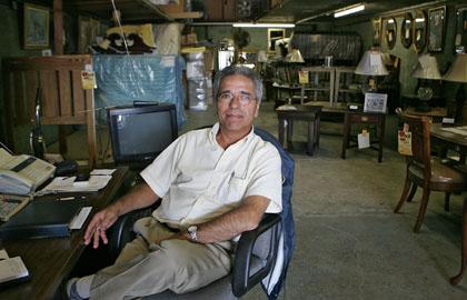 Astoria furniture store closes after 71 years