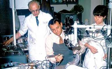 Film lauds eye doc’s discovery