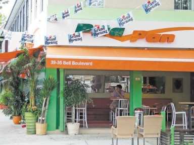 Astoria’s Pita Pan comes to Bayside