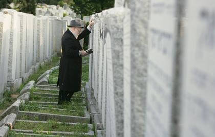 Jews honor memory of rebbe in Cambria Heights