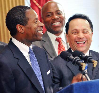 Reunited Dems talk change