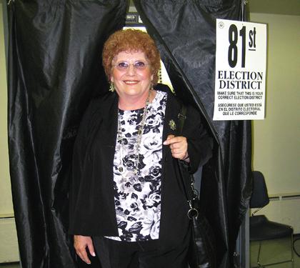 Koslowitz retakes old Council seat