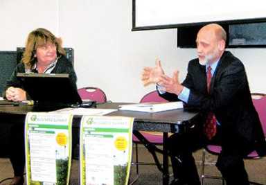 Biz summit brings green thinkers to Queens