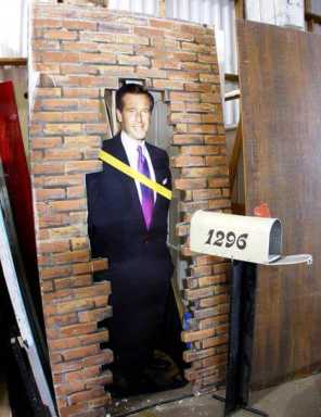 Thrift store in Astoria gets set from TV’s Conan