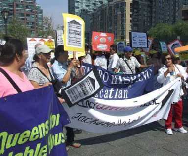 Gioia protests for affordable housing units in west Qns.