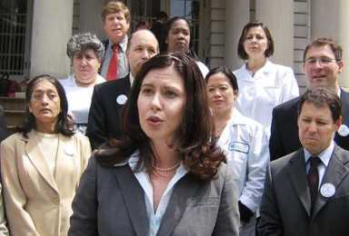 Crowley pushes for lower malpractice rates in state