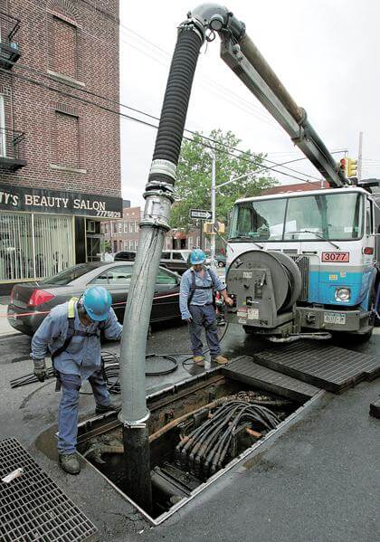 Con Edison not open to change, unclear about investments: Audit