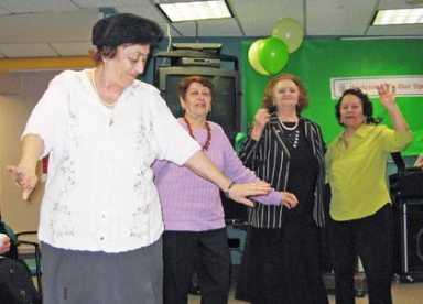 Tietz gives Flushing seniors health tips