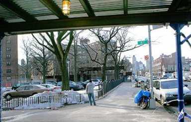 Astoria tenant killed while leaving home