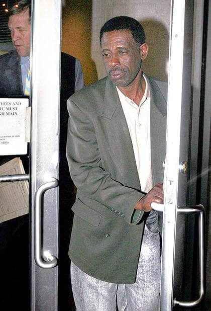 QUEENS FEELS HAITI TREMORS: Haiti quake refugee sets off JFK Airport lockdown