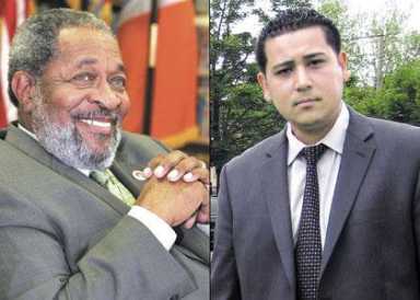 White leads race by six votes