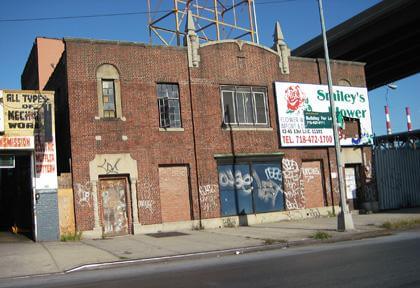 Property owner denies ever having abandoned project