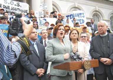 Rent hike unsettles tenants in Queens