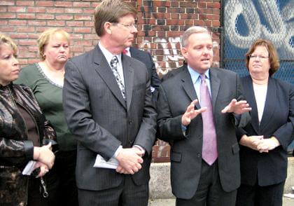 CB 2, officials hold protest at strip club site