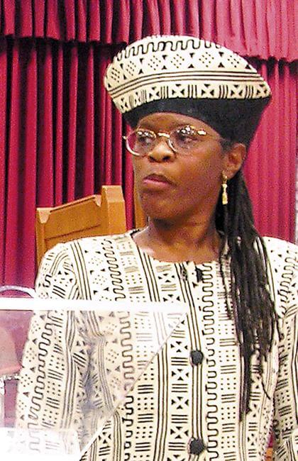 SE Queens insulted by Palin remark