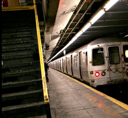 MTA’s cleanliness suffers as finances wane: Walder