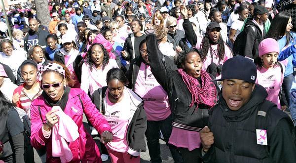 Making Strides walk to fight breast cancer