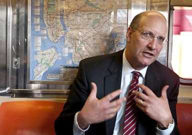 New MTA chief rides 7%A0to work on his first day