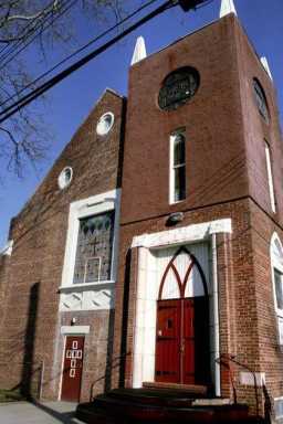 Bayside pastor held without bail in rape case