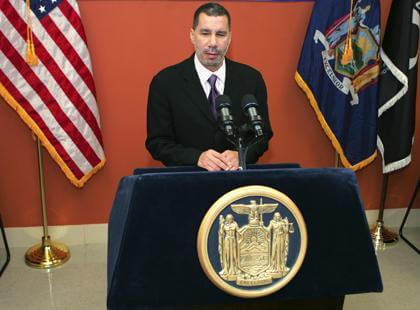 Guv denies pressure to nix special election
