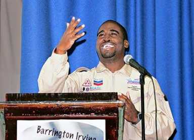 Trailblazing black pilot inspires students at Astoria school