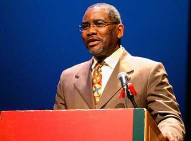 Report ties Meeks to accused schemer