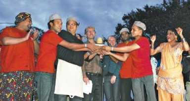 Woodside vendor wins prize at street food contest