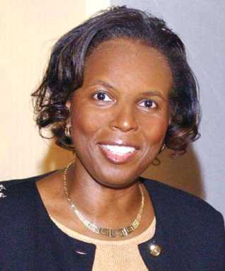 St. Albans native inducted into basketball Hall of Fame