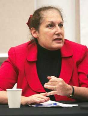 Controversial aide Landor fired by Chain campaign