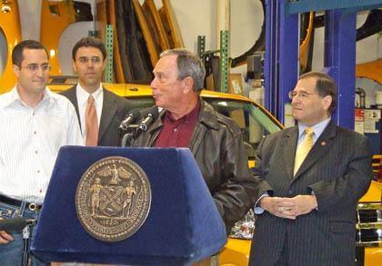 Bloomberg to reward cabbies for going green