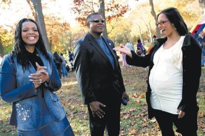 Incumbents triumph in SE Queens races