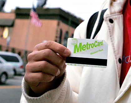 Paterson vows Albany will save free MetroCards for students