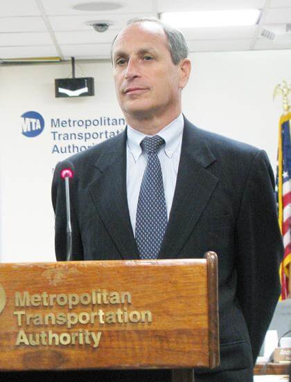 Sander’s critics give transit chief high marks