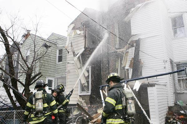 FDNY searches for cause of Ozone Park fire