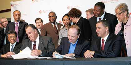 Aqueduct seeks minority contractors