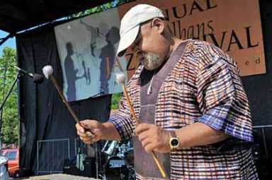 Afrikan Poetry Theatre plans gala fund-raiser