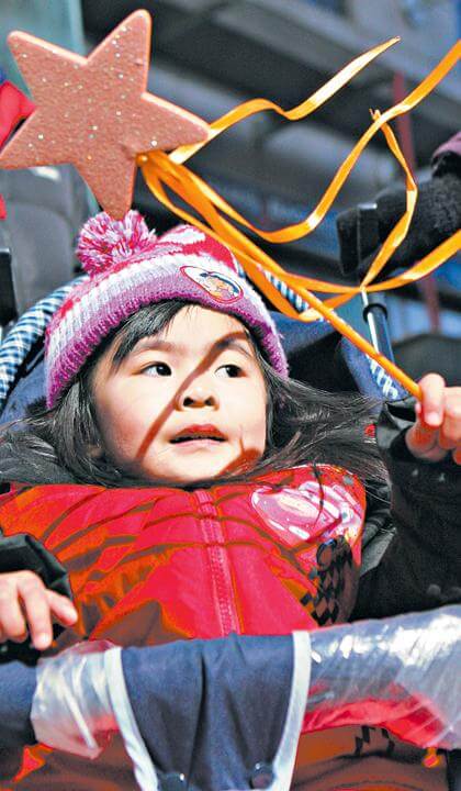 Cultures worldwide mark lunar holiday