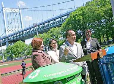 Vallone, Quinn advocate public recycling program