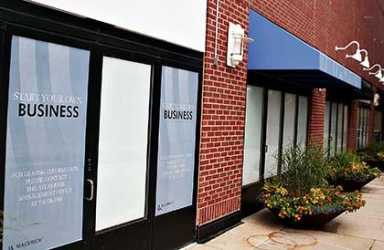 Atlas Park’s slow recovery divides workers about the future of shops