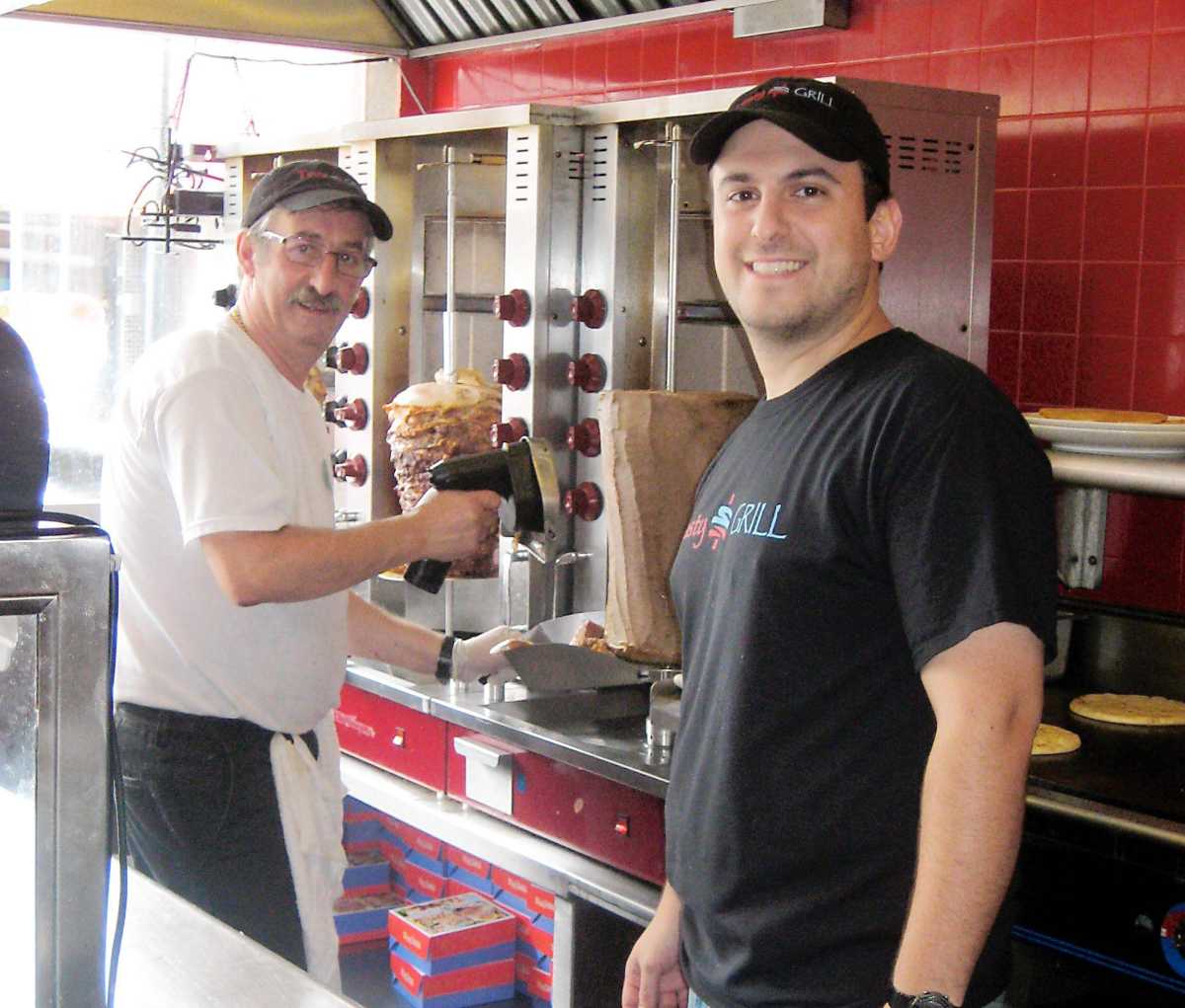 Eatery gives Whitestone dash of Greece