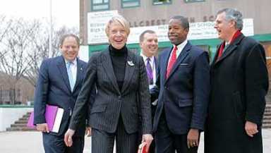 New schools chief tours Hillcrest HS