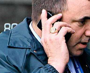 Notify cell phone users about unexpected charges: Boro pols