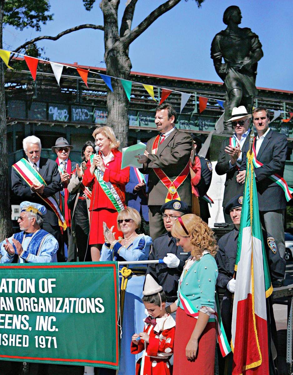 Astorians, pols revel at parade honoring Columbus’ discovery