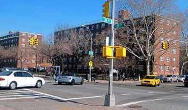 Driver charged with failing to install DWI device