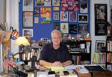 Curtains: Jackson Heights’ Robert Lyons bids farwell to his beloved Ohio Theater with its final Ice Factory Festival