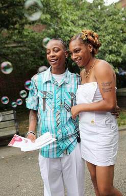 Same-sex couples tie the knot