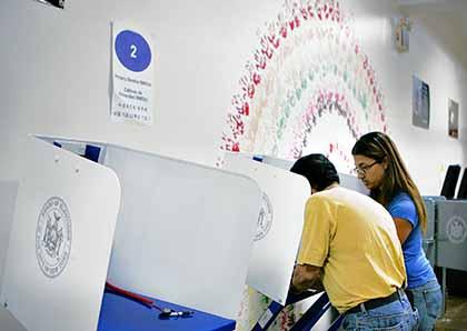 Queens voters hold on to incumbents