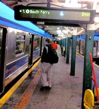 Gianaris pushes for subway countdowns